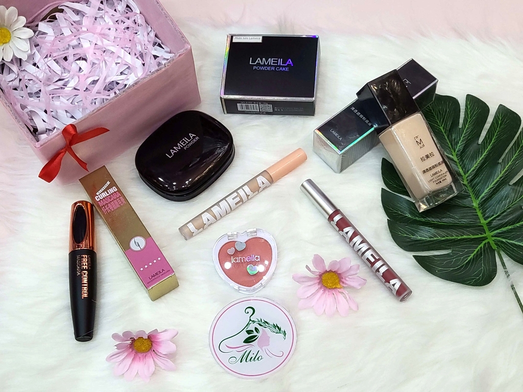 Bộ mỹ phẩm makeup (mẫu 9)