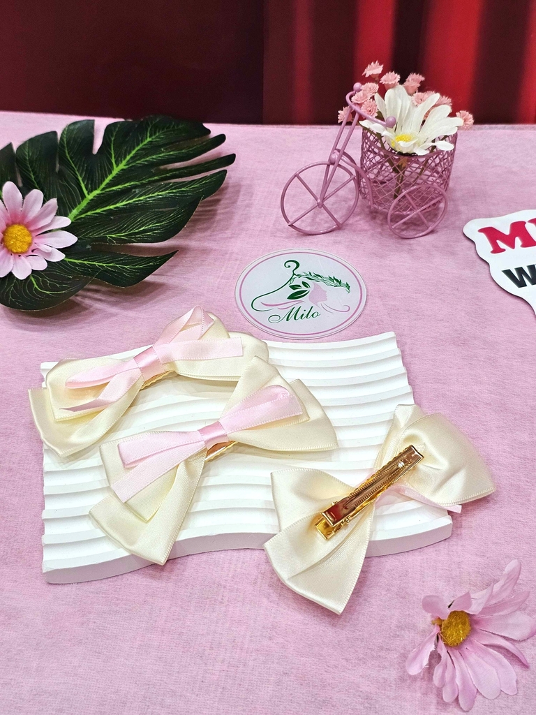 Kẹp tóc nơ đôi trắng, đen (set 2 cái)