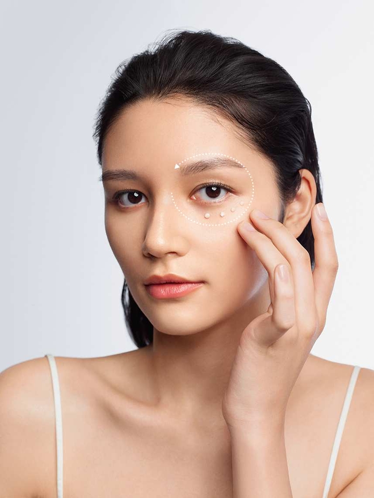 Kem dưỡng mắt Sulwhasoo Concentrated Ginseng nhân sâm cao cấp - 5ml