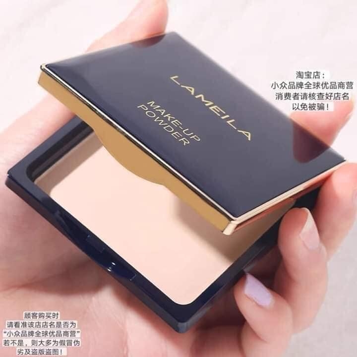Phấn phủ dạng nén kiềm dầu Lameila Powder Care (hộp xanh dương) - 9.5g