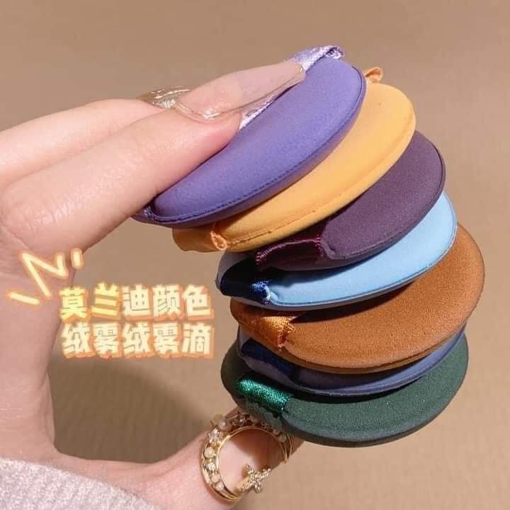 Set 7 miếng bông makeup kèm hộp nhựa