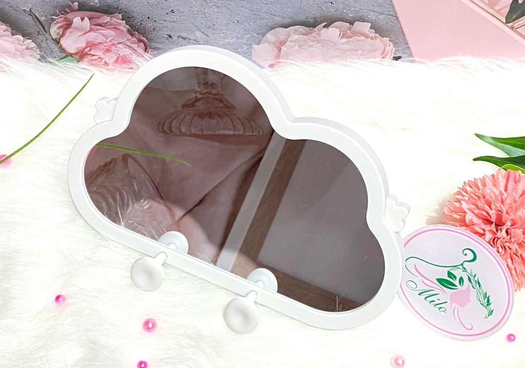 Gương trang điểm hình đám mây dễ thương