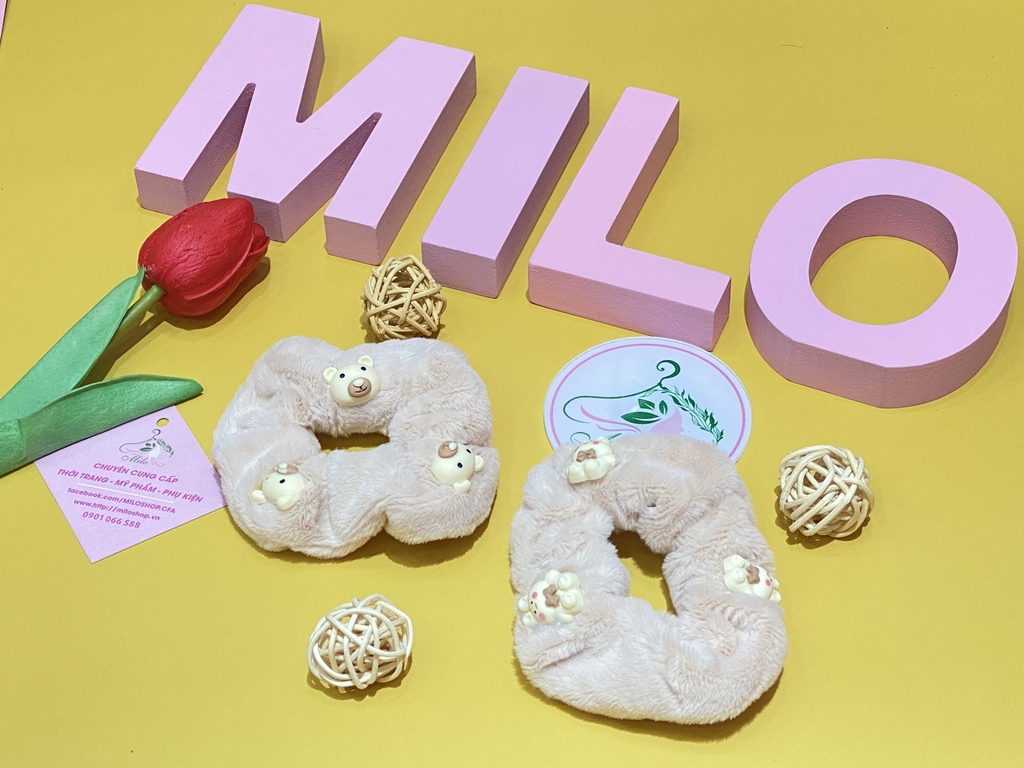 Cột tóc lông mịn mix 3 charm gấu (màu trắng + nâu nhạt)