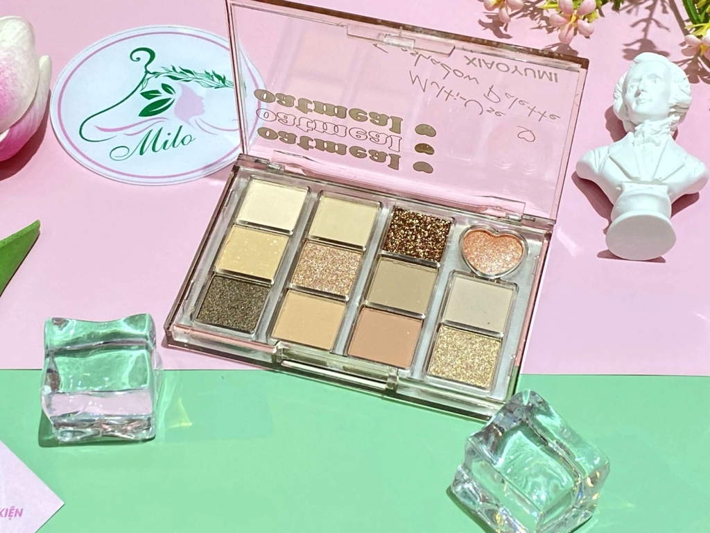 Phấn mắt 12 ô Xiaoyumi Oatmeal