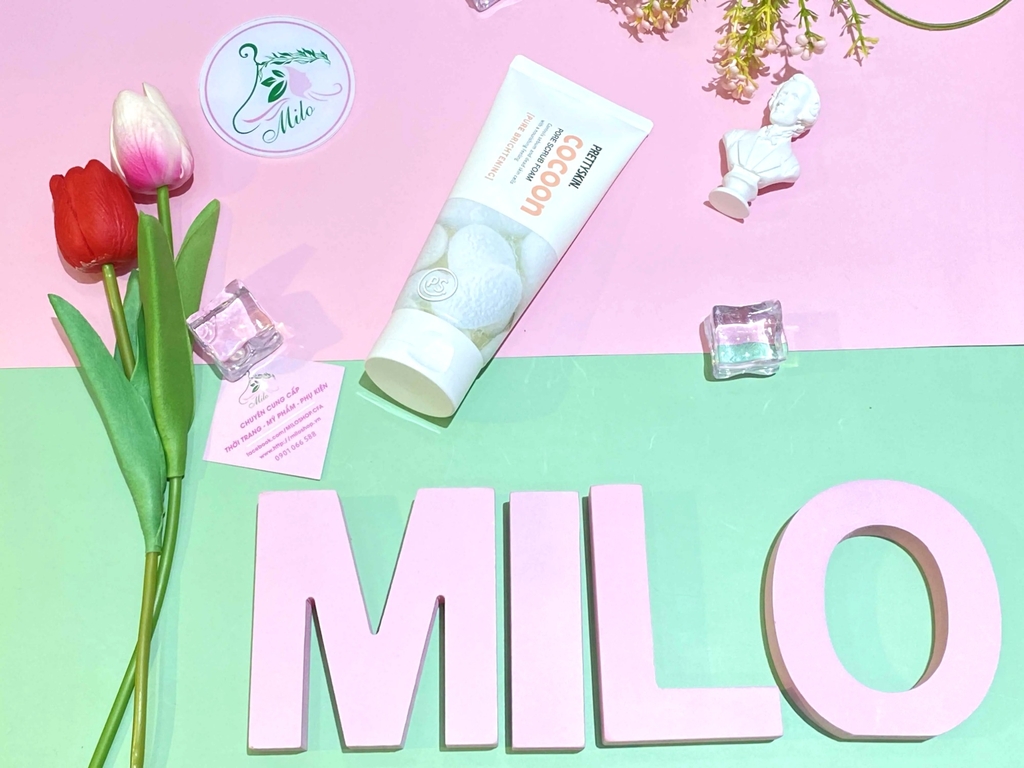 Sữa rửa mặt tẩy da chết Pretty Skin Cocoon Pore Scrub Foam - 150ml (Hàn Quốc)