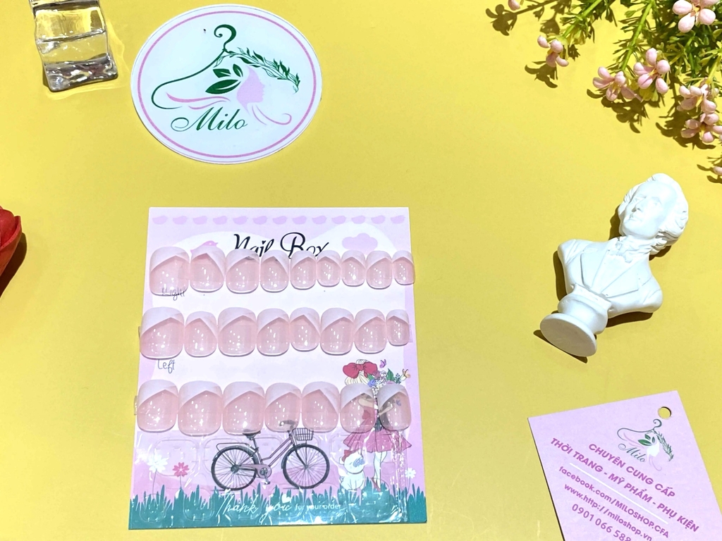 Set 24 móng giả nhiều họa tiết
