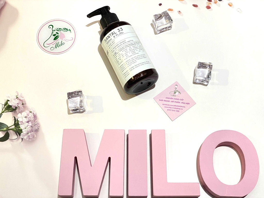 Sữa tắm Le Labo Santal 33 - 300ml