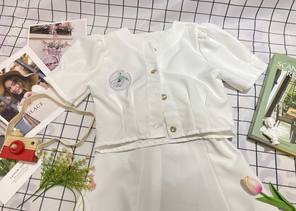 Set đầm cổ chéo kèm áo khoác (có mút) xinh xắn - màu trắng