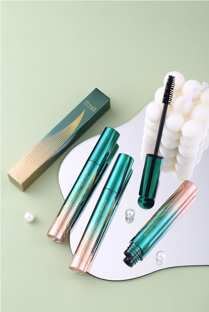Mascara Lameila (hộp xanh lá) - 9g