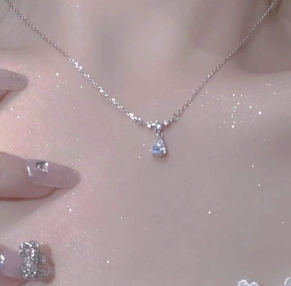 Dây chuyền mặt đính đá