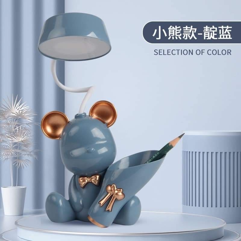 Đèn ngủ để bàn hình gấu Bearbrick có ống cắm bút