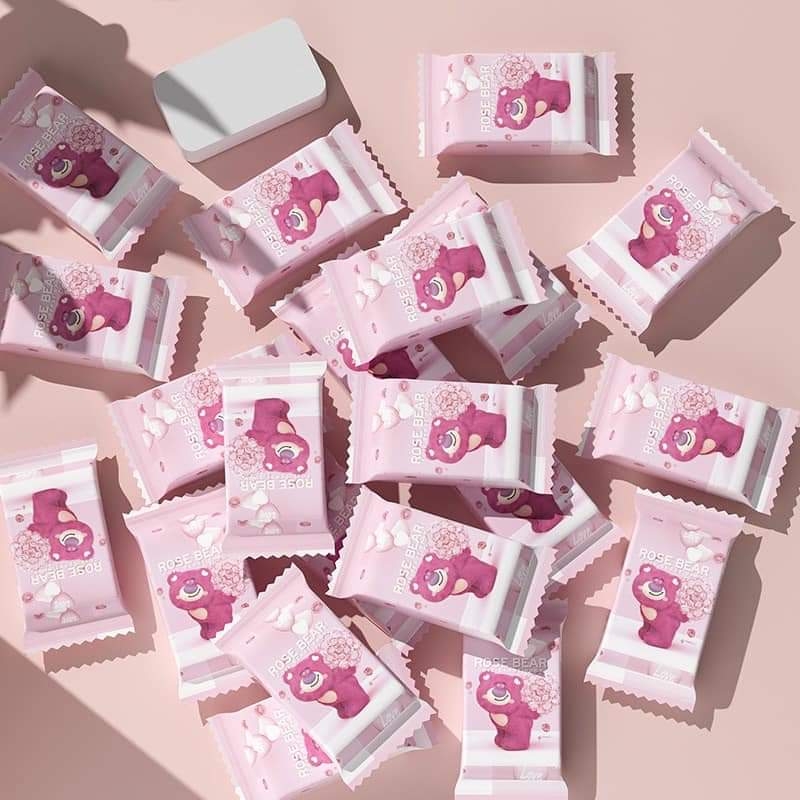 Khăn nén tẩy trang gấu dâu Lotso - Rose Bear (túi 20 viên)