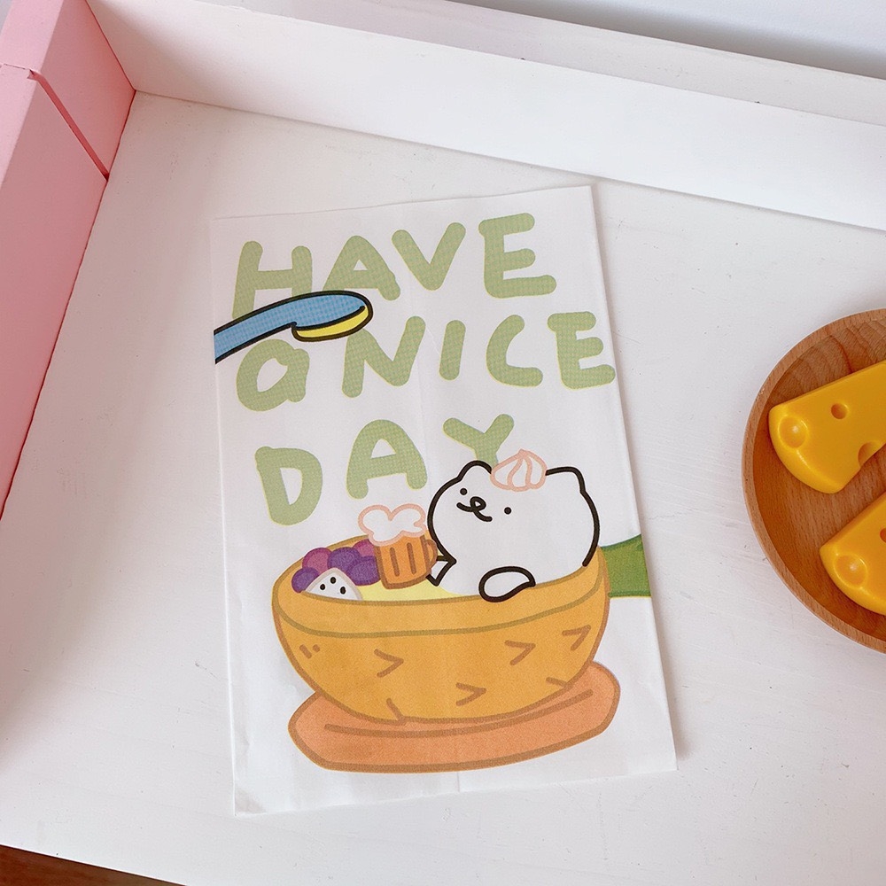Túi giấy lụa bé gấu nấu ăn (14.5cm x 21cm)