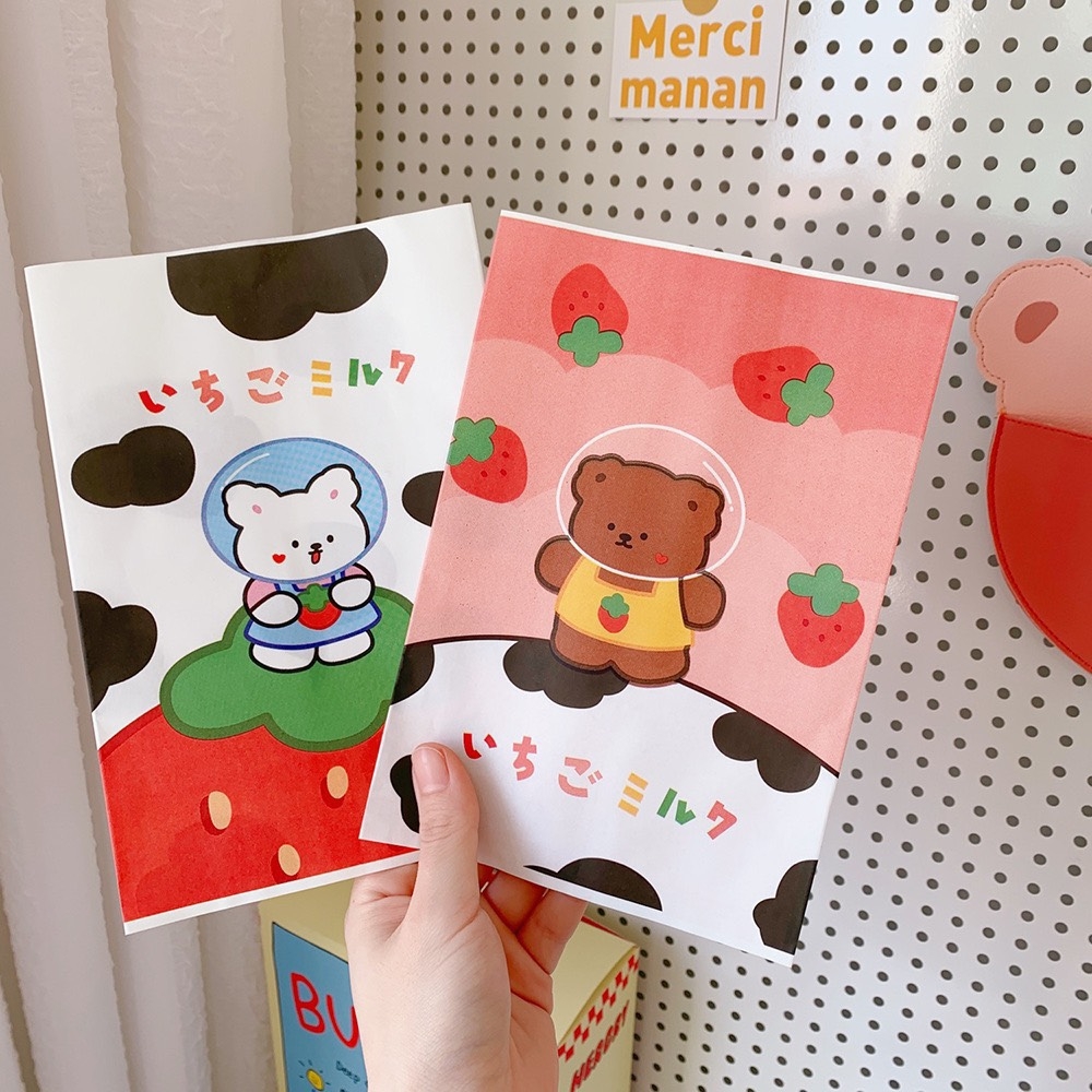 Túi giấy lụa trái dâu hoạt hình (14.5cm x 21cm)
