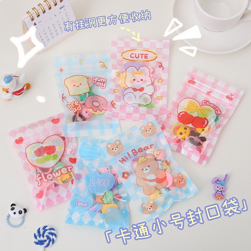 Túi zip nhỏ PVC hoạt hình cute (11cm x 7.4cm)