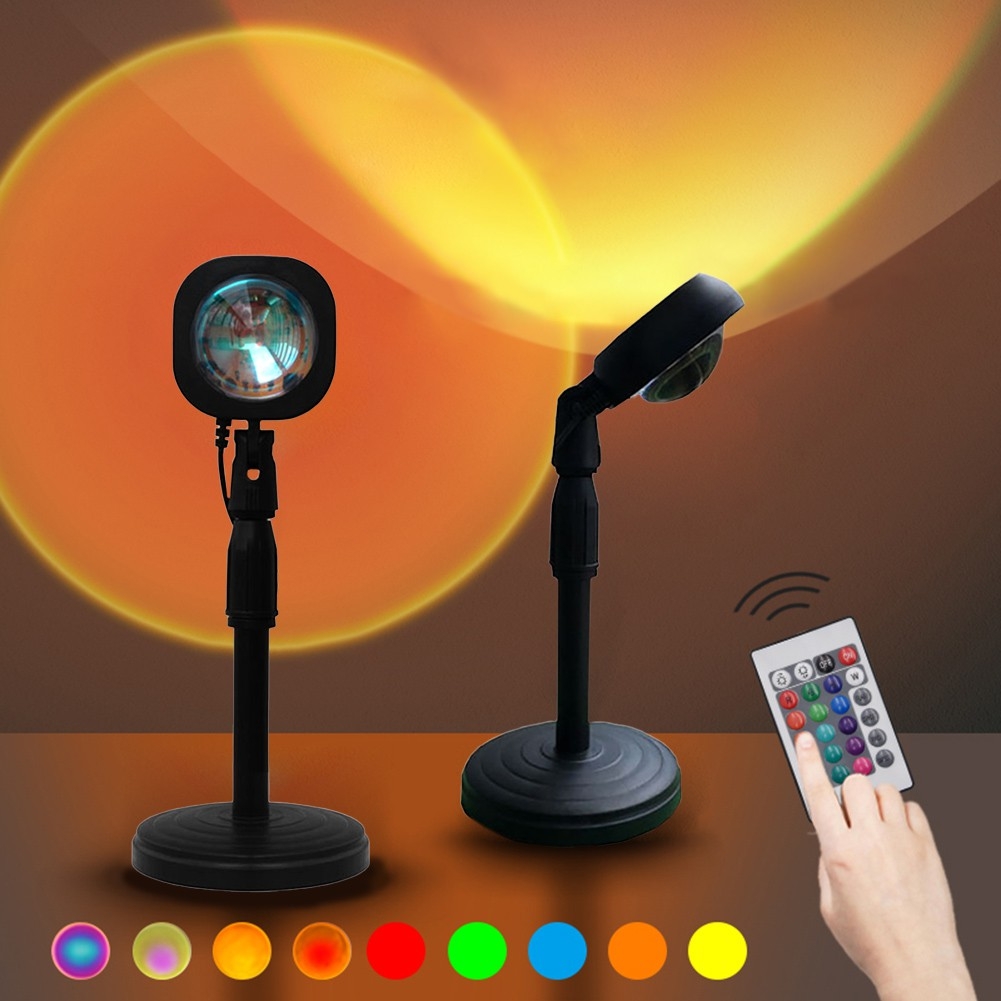 Đèn LED màu sắc đa dạng có thể thay đổi màu, có điều khiển từ xa - BEE083