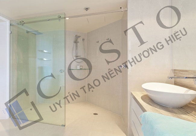 Cửa kính mở lùa