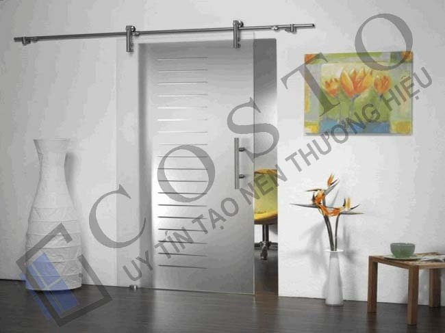 Cửa lùa 1 cánh kính cường lực