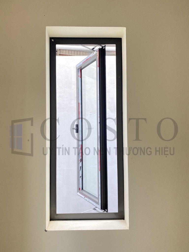 Cửa sổ 1 cánh mở quay