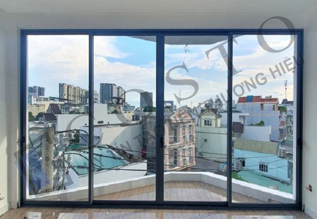 Cửa sổ mở trượt 4 cánh nhôm Xingfa