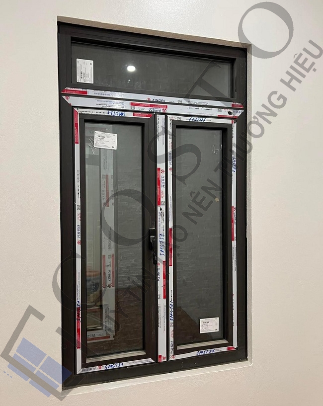 Cửa sổ nhôm kính 2 cánh mở