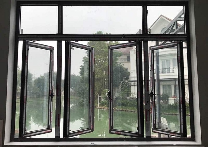 Cửa sổ nhôm kính 4 cánh mở quay