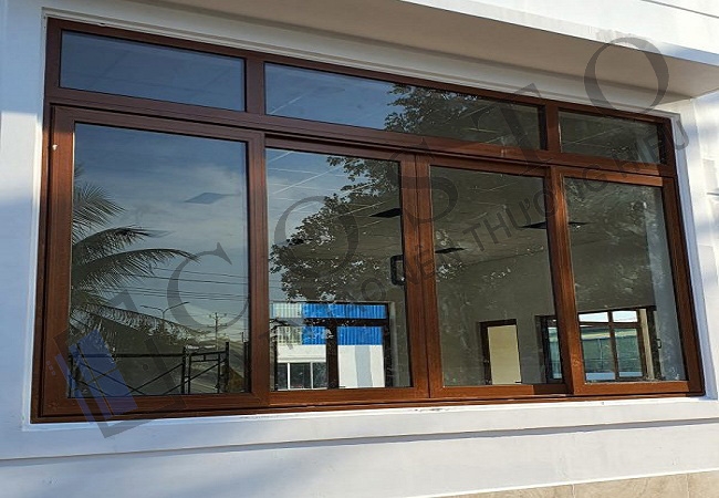 Cửa sổ  nhôm Xingfa 4 cánh lùa