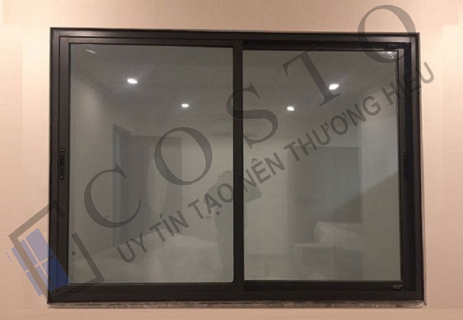 Cửa sổ trượt ngang