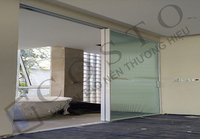 Cửa trượt Slim có ray dưới