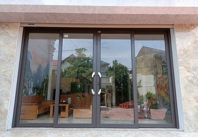 Giá cửa trượt quay 4 cánh