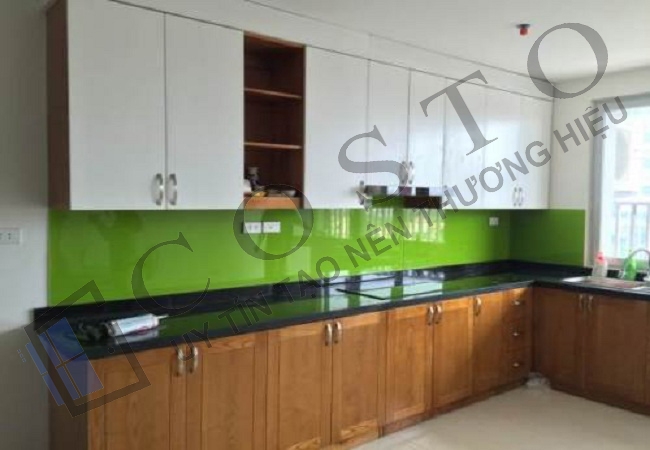 Kính bếp xanh non