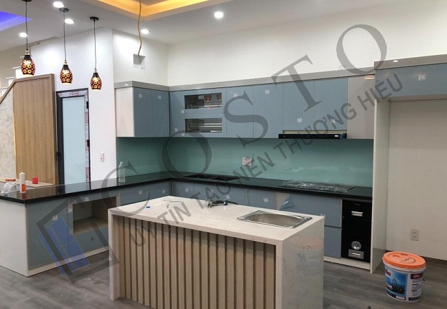 Kính cường lực ốp bếp