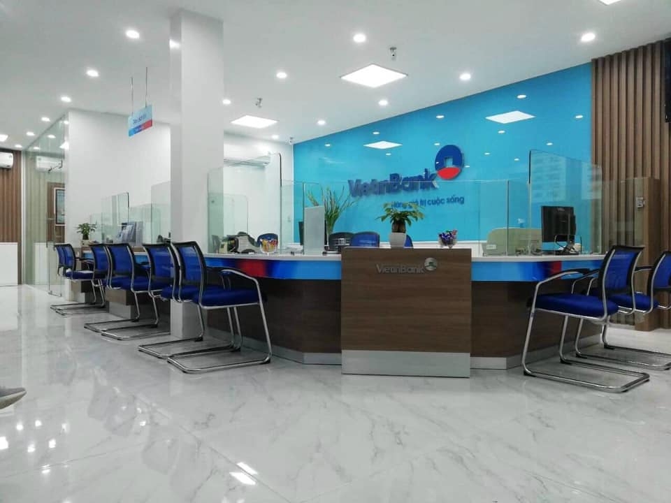 Kính ốp tường trang trí