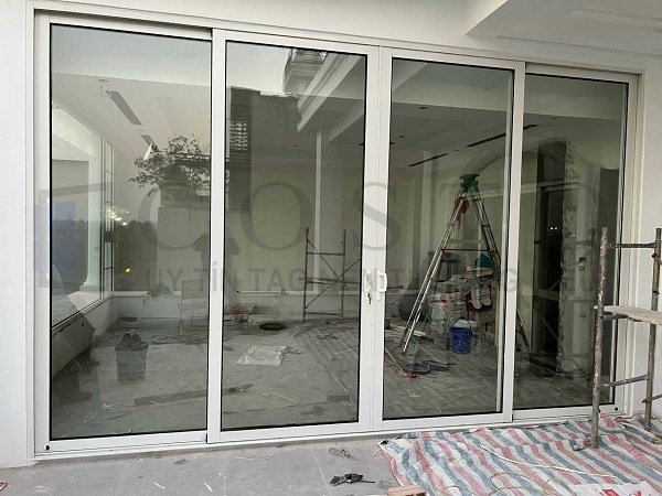 Mẫu cửa nhôm 4 cánh đẹp nhất 2023