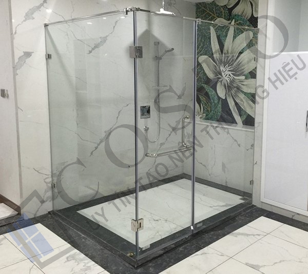 Mẫu vách kính phòng tắm