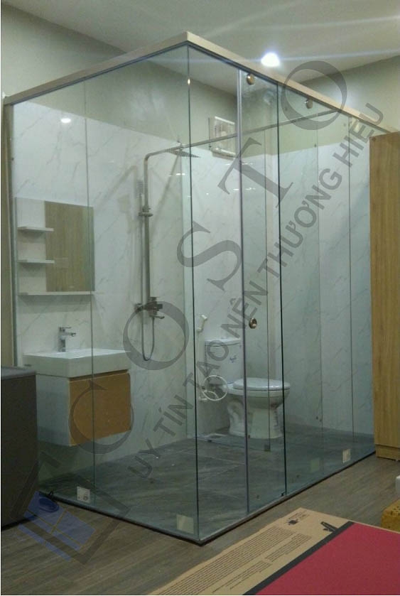 Phòng tắm kính cường lực