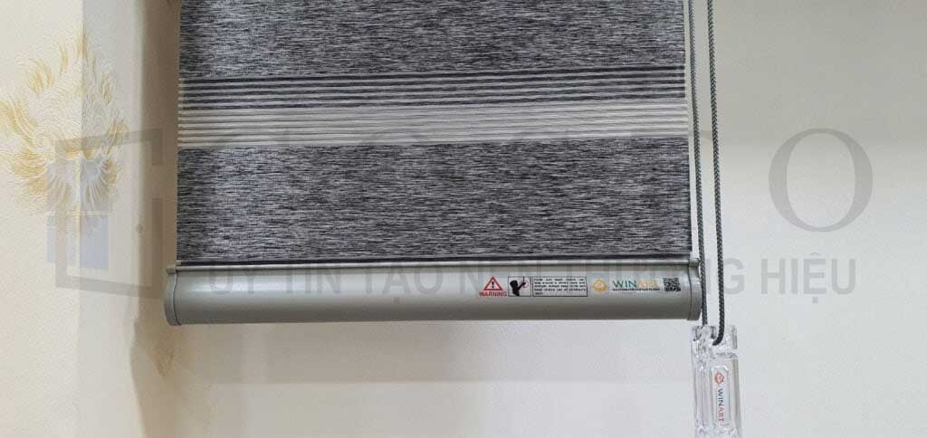 Thanh đáy rèm cầu vồng