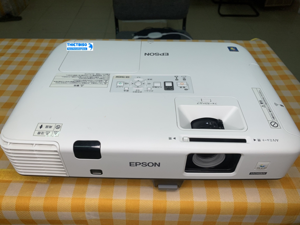 Máy chiếu cũ EPSON EB-1945W giá rẻ (RKBF310107L)