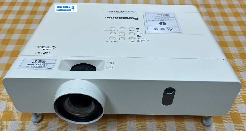 Máy chiếu cũ Panasonic PT-VW345N giá rẻ (DB5210021)