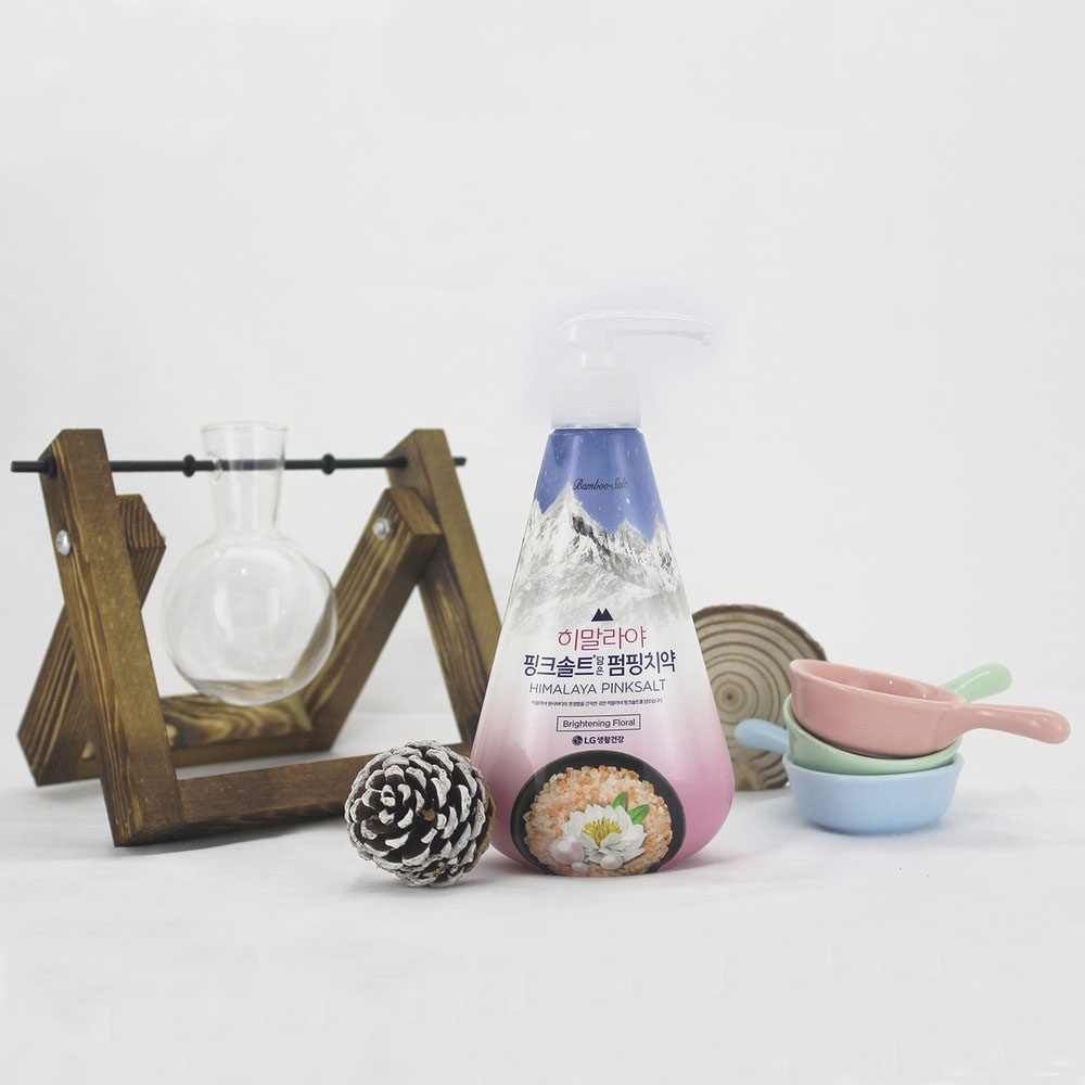 Kem Đánh Răng Bamboo Salt Brightening Floral Muối Hồng Himalaya Sáng Răng 285g