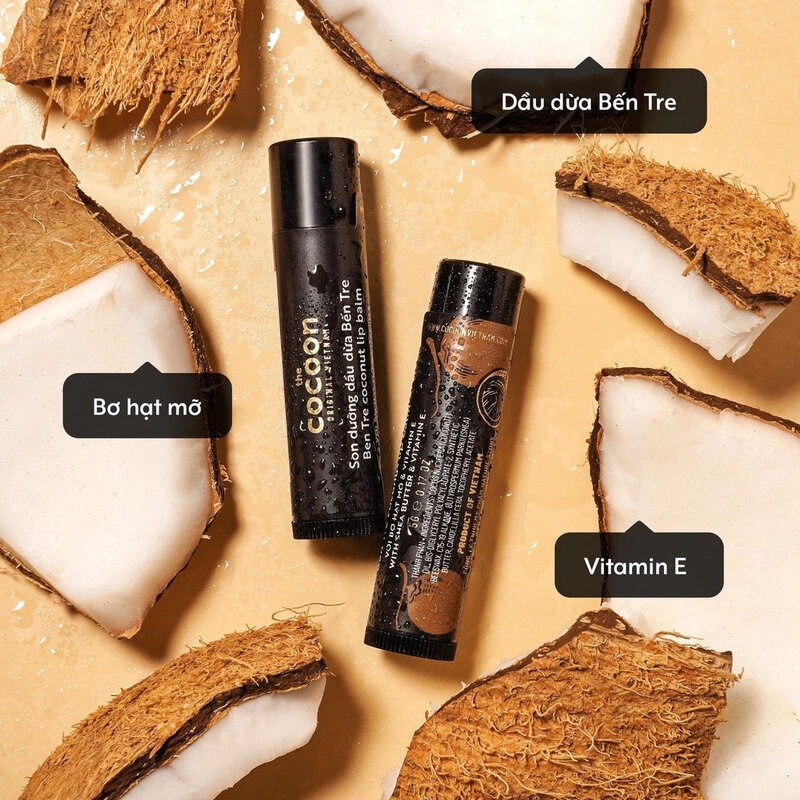 Son Dưỡng Dầu Dừa Cocoon Ben Tre Coconut Lip Balm With Shea Butter & Vitamin E 5g