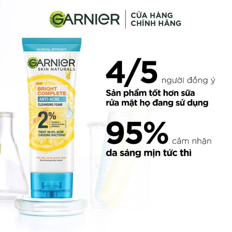 Sữa Rửa Mặt Ngăn Ngừa Mụn Garnier Skin Naturals Bright Complete Anti-Acne Cleansing Foam