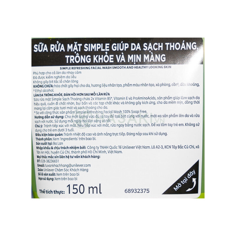 Sữa Rửa Mặt Simple Refreshing Facial Wash Dành Cho Mọi Loại Da 150ml