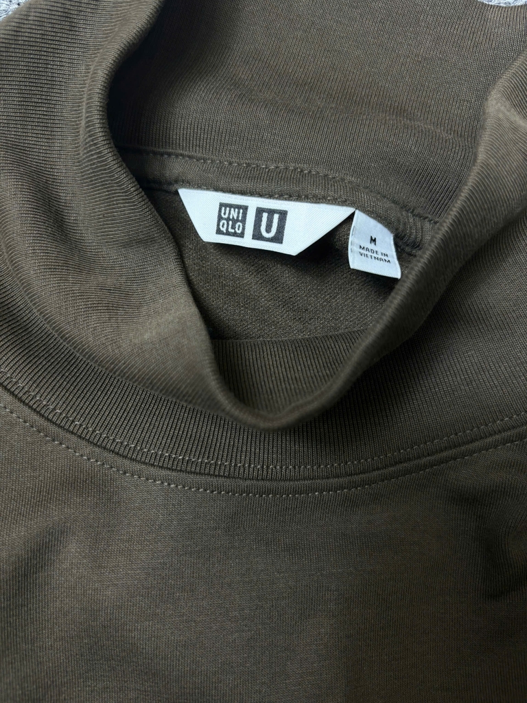 Uniqlo Brushed Lined Mock Neck Dark Brown [4718063]