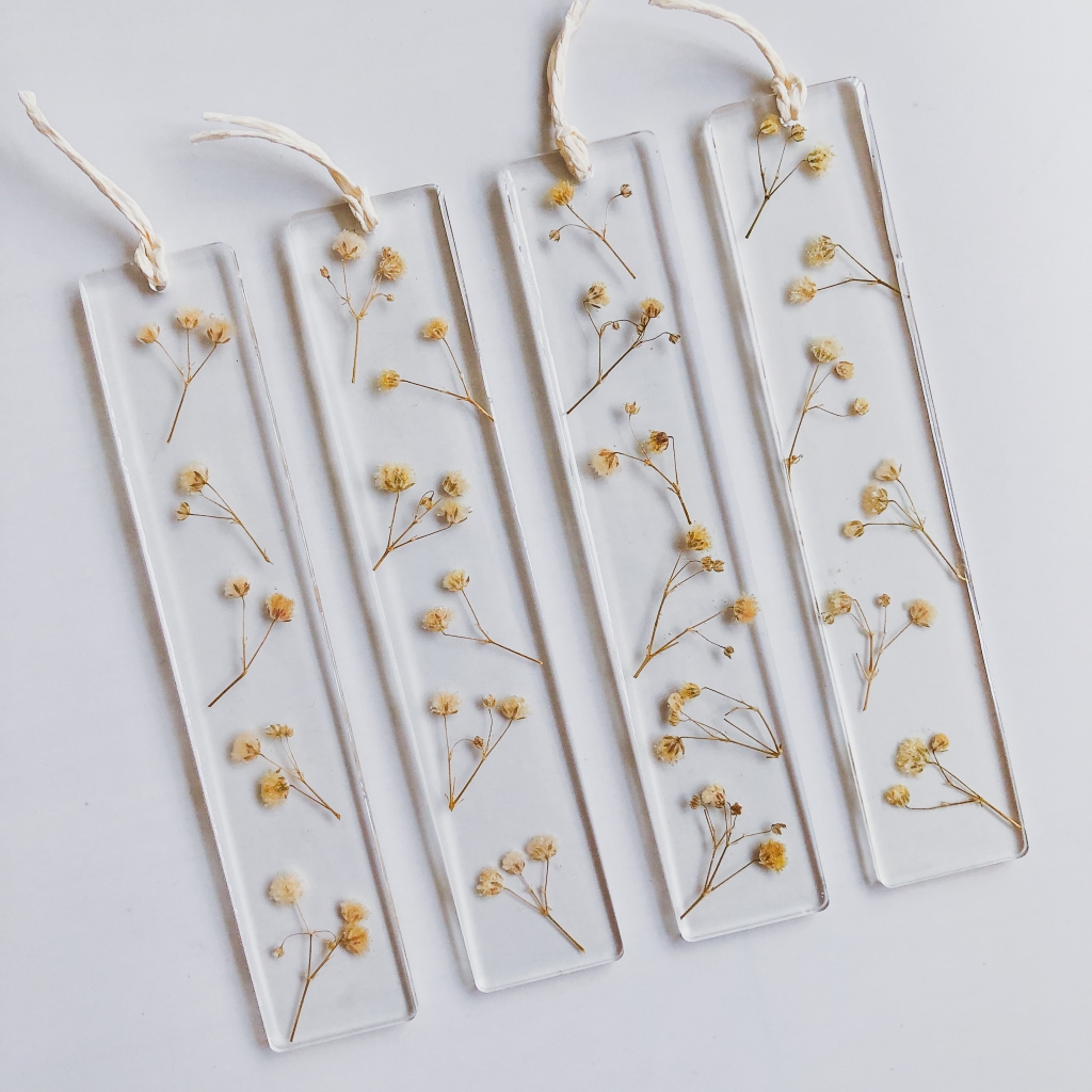 Dried Flowers Bookmark