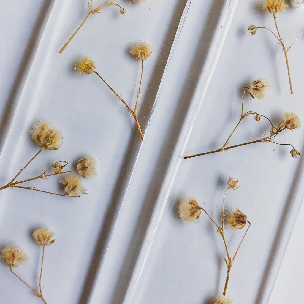 Dried Flowers Bookmark