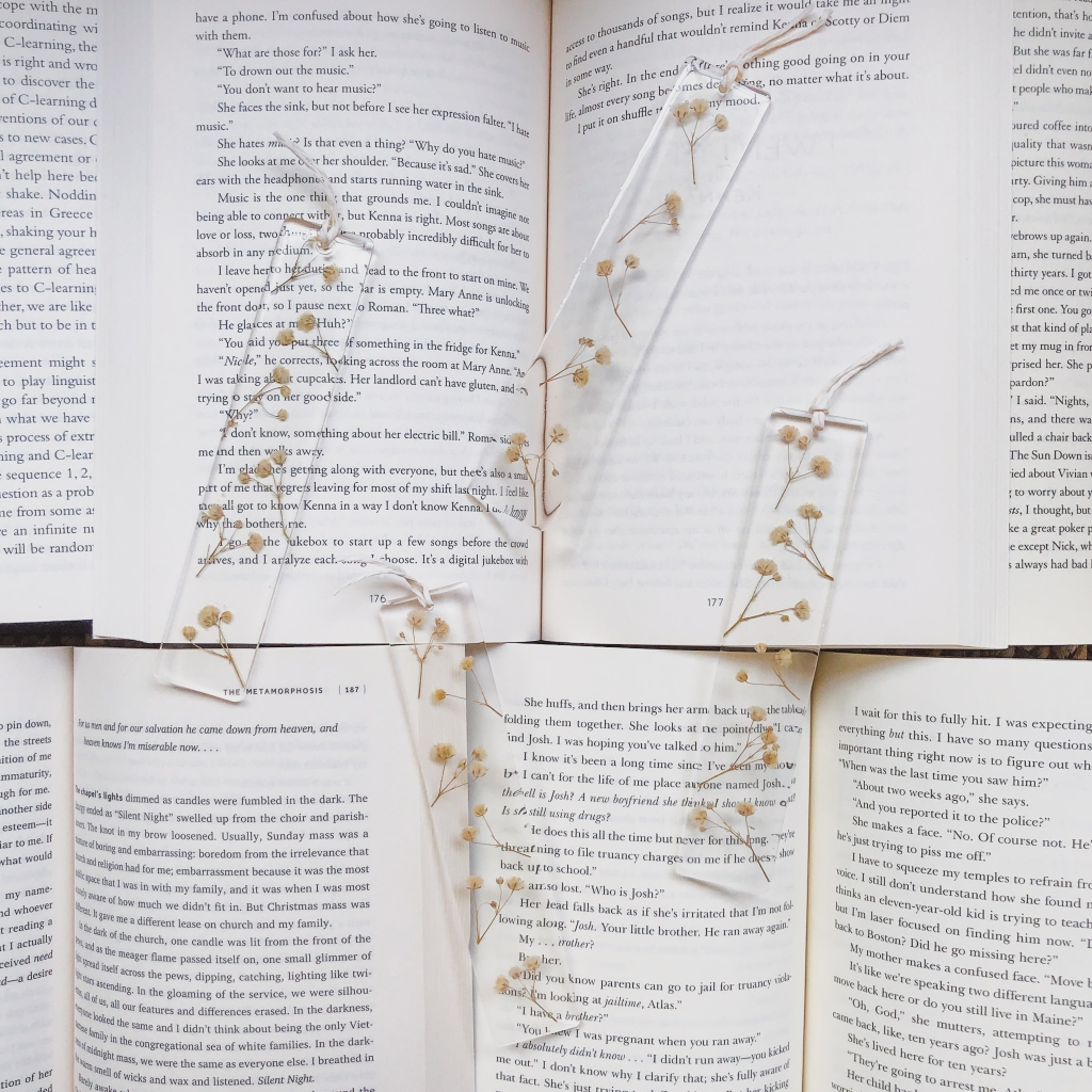 Dried Flowers Bookmark