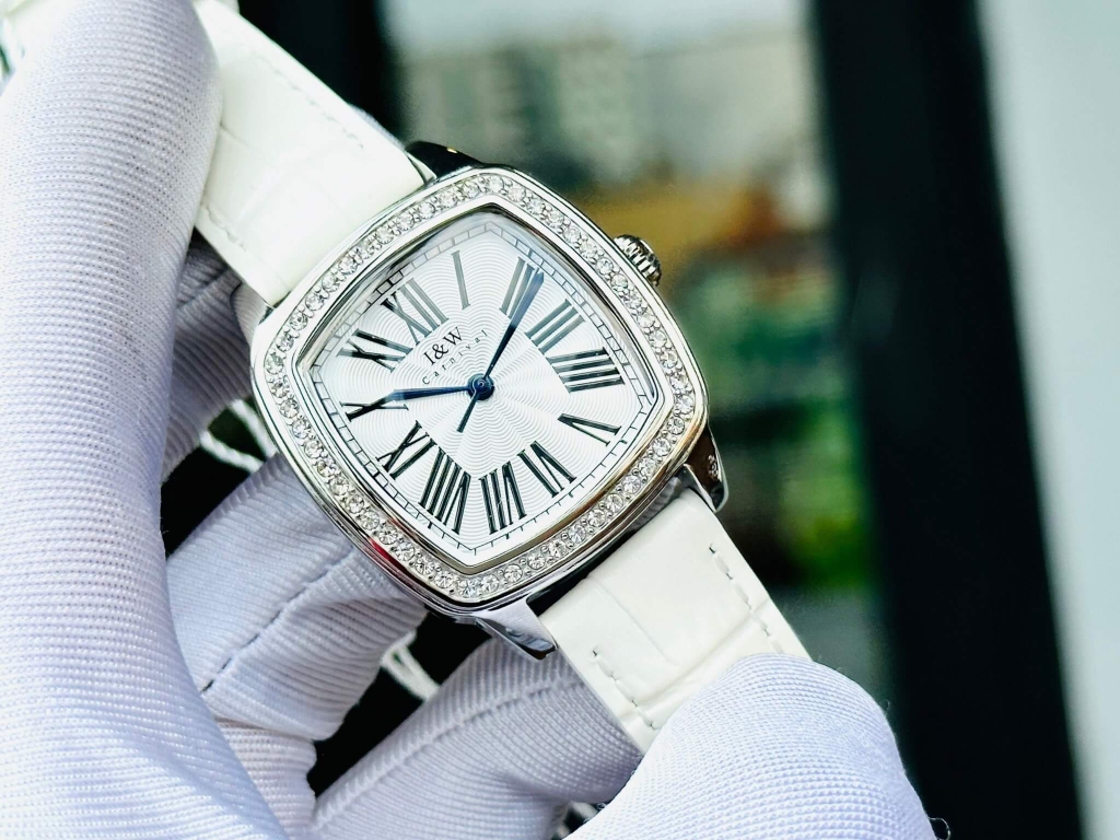 Đồng Hồ Nữ I&W Carnival 637L1 Quartz