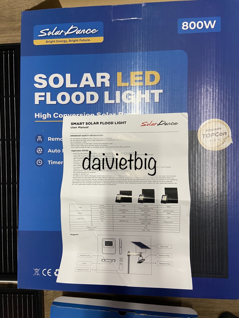 Đèn năng lượng mặt trời công suất 300W Solar