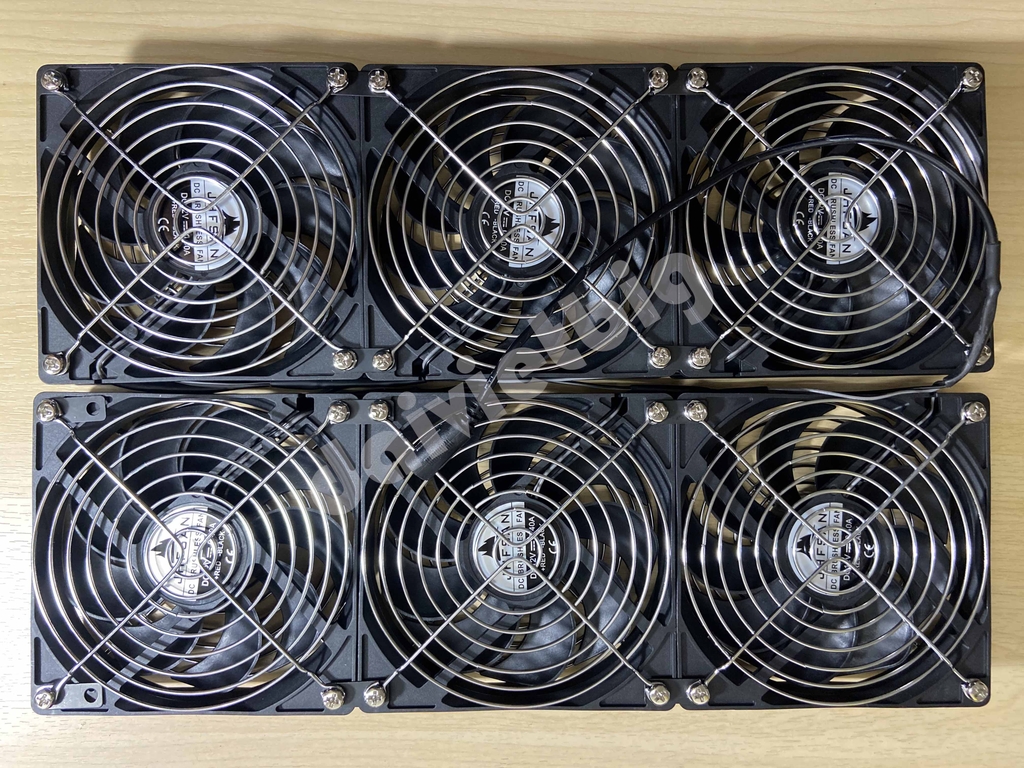 Quạt Tản Nhiệt 6 Cái Ngang 36x24cm – Gió Cực Mạnh, Phủ Rộng, Cắm Là Chạy!